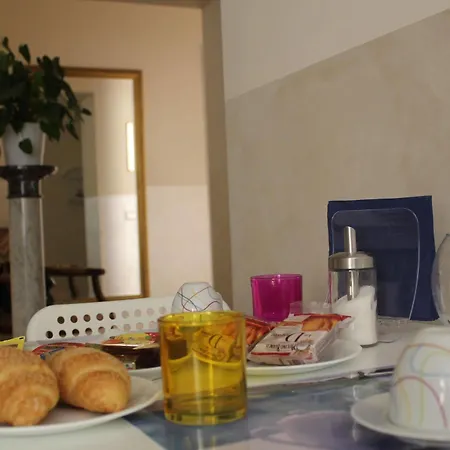 Residenza Horti Sallustiani 2* Roma